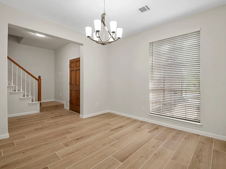 13 E Willowwood Ct — Photo 7