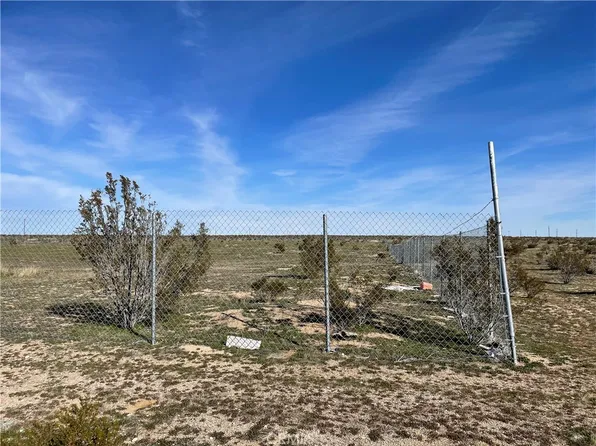 196 W Avenue G Lot 36, Lancaster, CA 93534