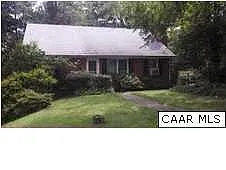 1214 Sherwood Rd photo 1