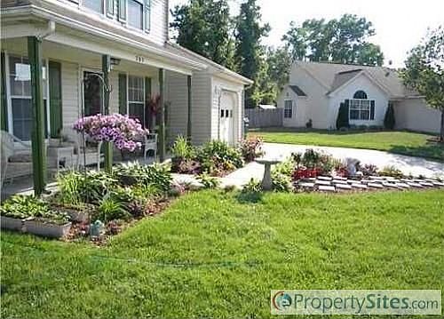 2nd image of 205 Cypress Ct
