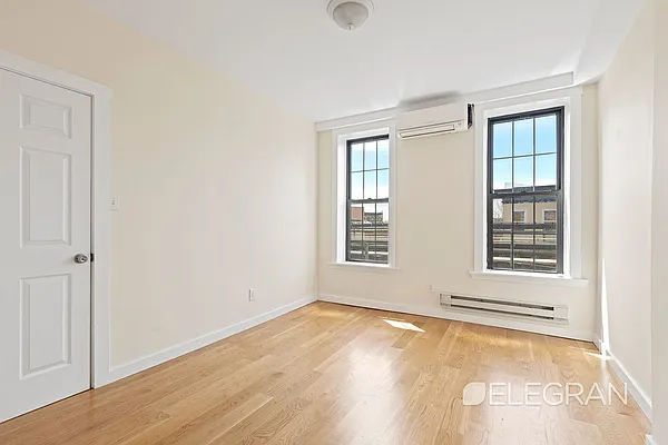 Rented by (Legacy) Elegran | media 20