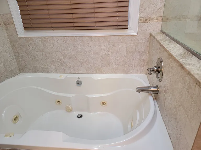 50A E Edsall Ave — Photo 26