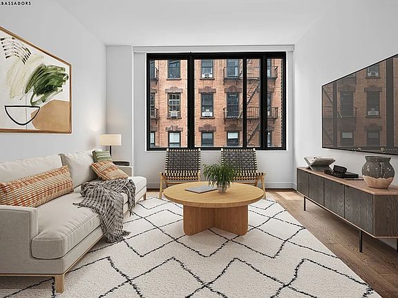 2nd image of 211 E 13th St #4G
