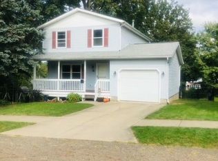 235 E Paige Ave, Barberton, OH 44203