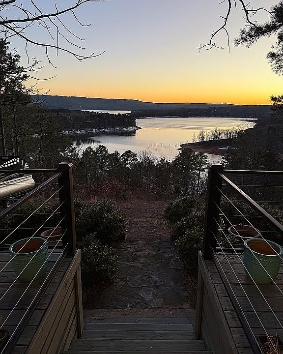 1st image of 626 Ember Rd