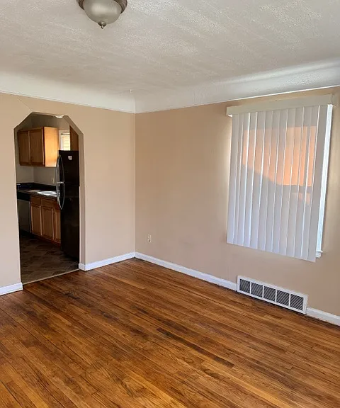 34295 Glover St — Photo 25