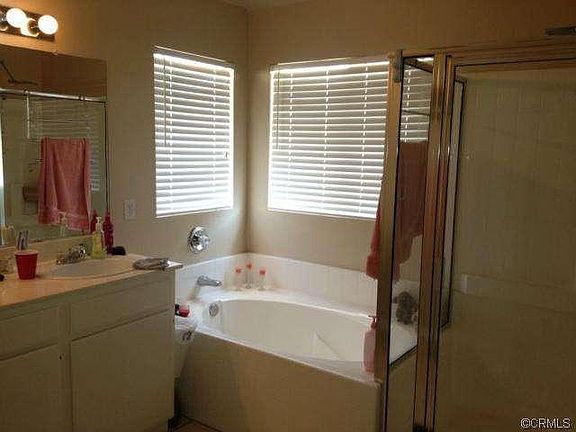 4th image of 131 Goldenrod Ave