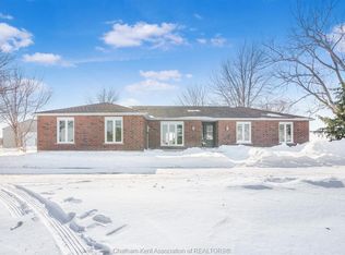 19712 Lagoon Rd, Chatham Kent, ON N0P 1A0