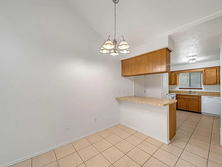 55 Summer Crest Cir — Photo 17