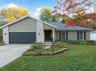 1344 Cherokee Ct, Marshfield, MO 65706