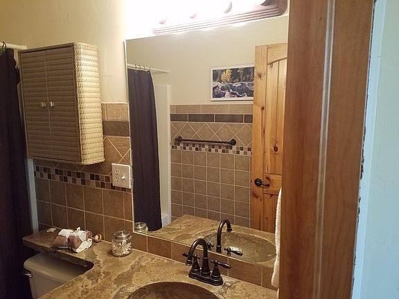 2.5 Baths