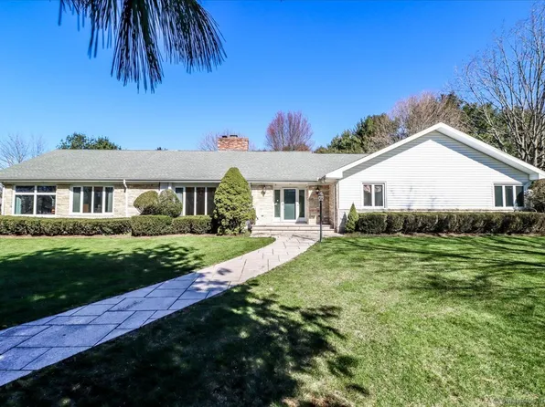 86 Morning Glory Drive, Easton, CT 06612