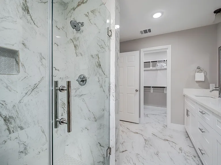 1626 S Kirkwood Rd — Photo 24