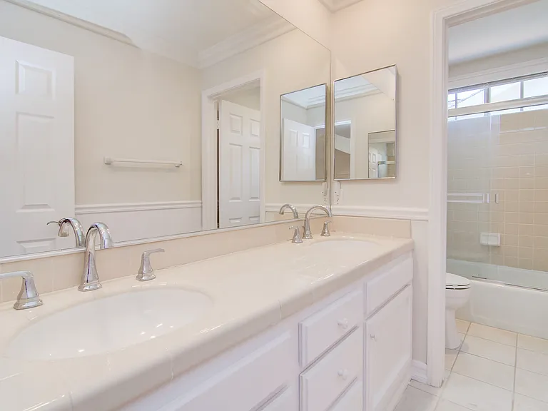 24261 Cascades Dr — Photo 25