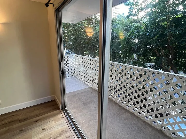 435 Walina St #104 — Photo 7