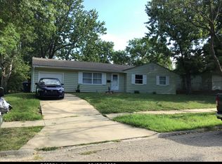 1306 SW 32nd St, Topeka, KS 66611