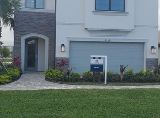 4636 Pinehurst Trl W, Oakland Park, FL 33309