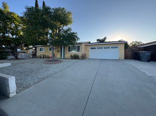 330 Arapaho Rd, Perris, CA 92570