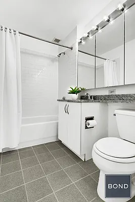 Sold by Bond New York | media 20