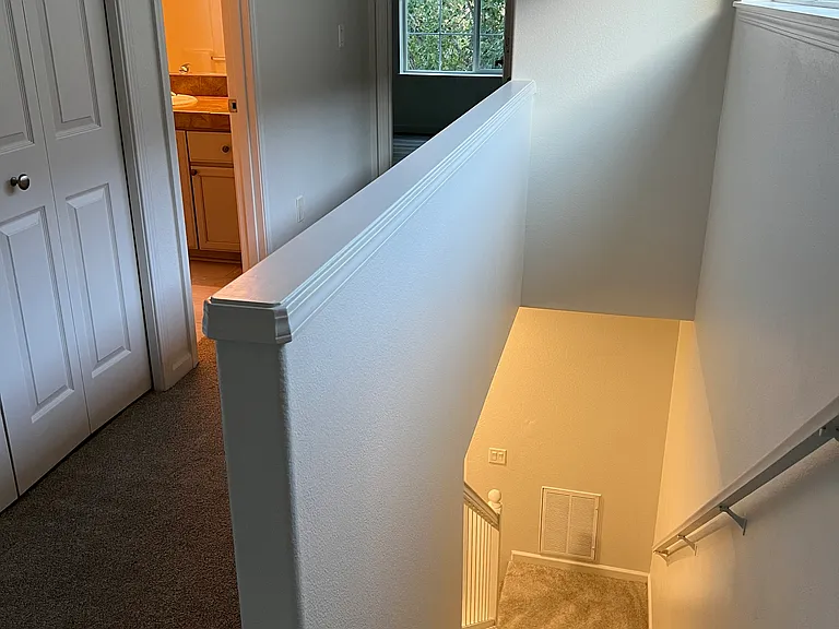 918 SE Portlandia Ave — Photo 25