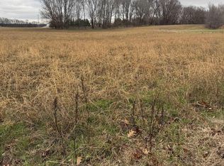 0 Velde Dr, Pekin, IL 61554