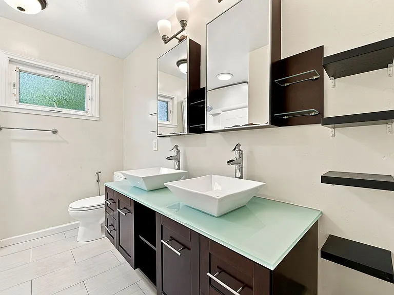 12445 Green Meadow Ln — Photo 16
