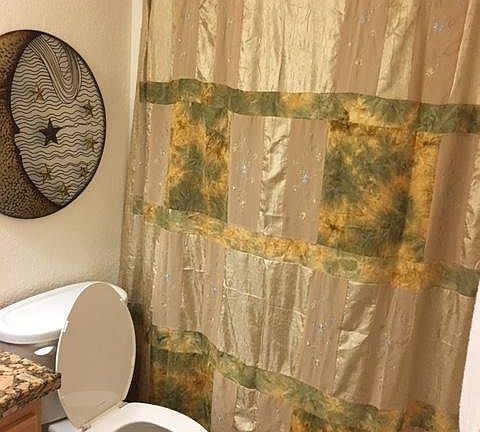 2nd Bathroom