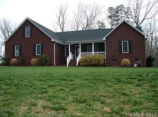 37744 Timber Ridge Ln, New London, NC 28127