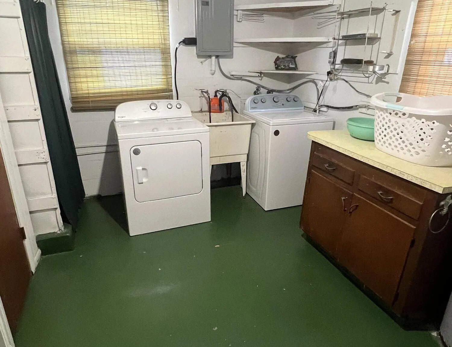 2 bed, 1.0 bath, 780 sqft, $1,900 — Photo 3
