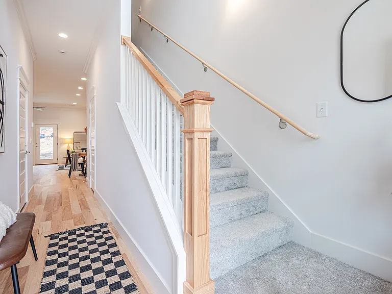153 Collin Pl — Photo 7