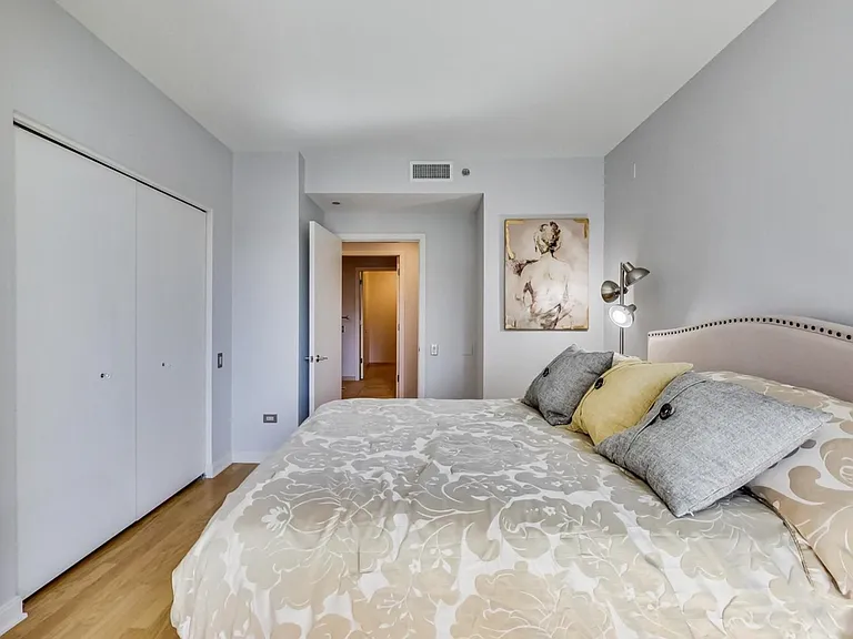 60 E Monroe St #2203 — Photo 17