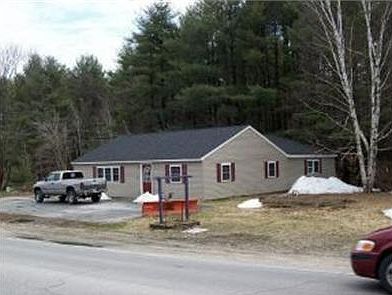 2nd image of 215 Henniker St