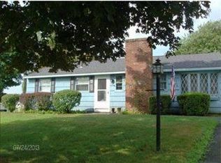 12 Marlboro Rd, Woburn, MA 01801