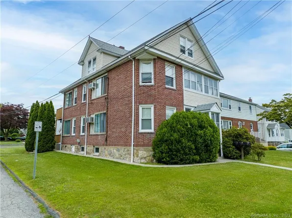 32 Burwood Avenue, Stamford, CT 06902