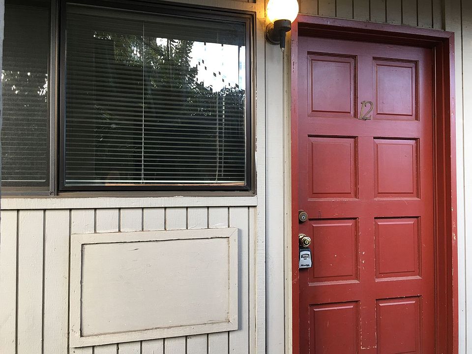 1st image of 1560 Lincoln St APT 12
