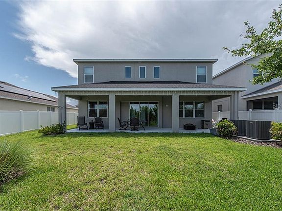 5th image of 8306 Willow Beach Dr