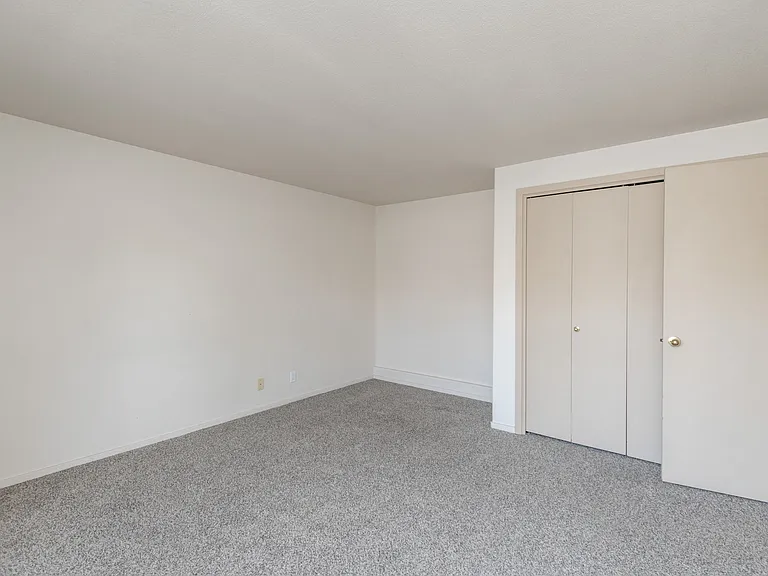 1050 NE Butler Market Rd #36 — Photo 11