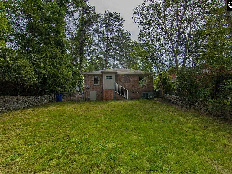 1011 S Kilbourne Rd — Photo 19