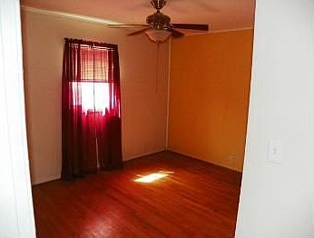 5th image of 3523 Walmar Dr