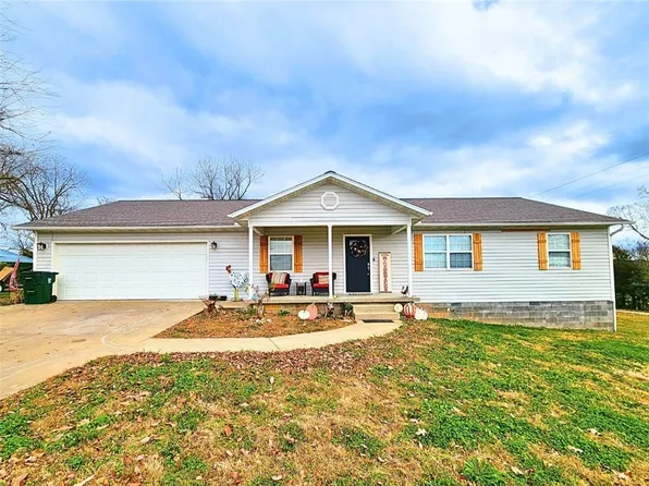 101 Paradise Heights Dr, Berryville, AR 72616