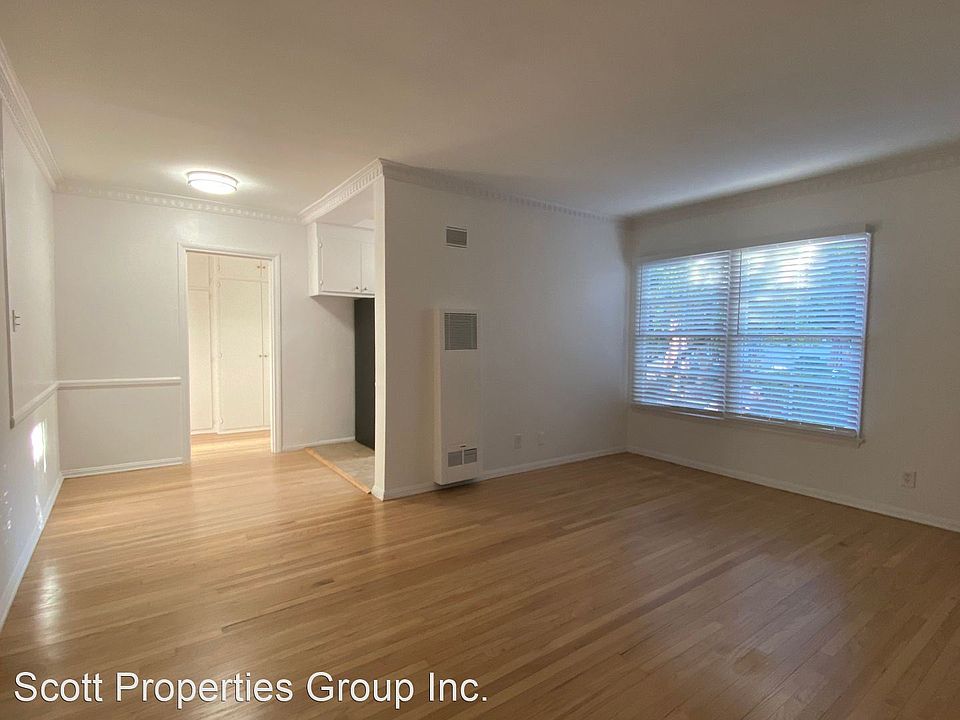 1st image of 228 Idaho Ave APT 3