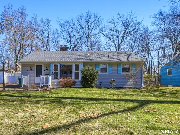 91 Ellsworth Drive, Bloomfield, CT 06002