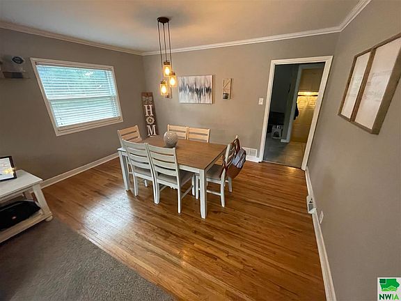 4th image of 3134 Orleans Ave