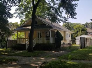 207 Greencroft Rd, Lansing, MI 48910