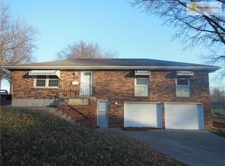 17001 E 31st St S, Independence, MO 64055