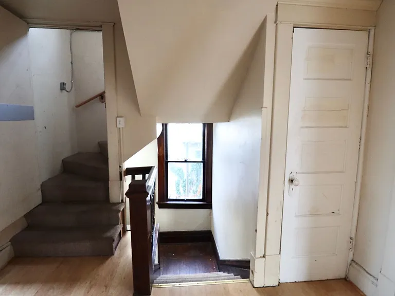 512 Pearl Ave — Photo 16