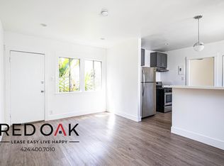 4730 Saint Charles Pl #1/8, Los Angeles, CA 90019