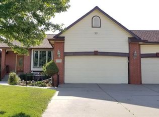 2321 S Cooper St, Wichita, KS 67207