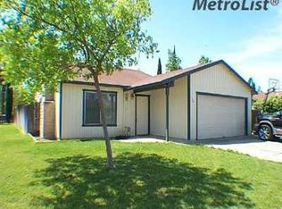 1304 Johanna Dr, Ripon, CA 95366