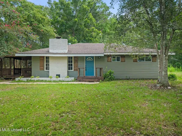 3617 Druey Ave, Moss Point, MS 39562